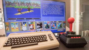 Der "Brotkasten" ist wieder da. Der C64 ist in verkleinerter Form für moderne Fernseher neu aufgelegt worden.
