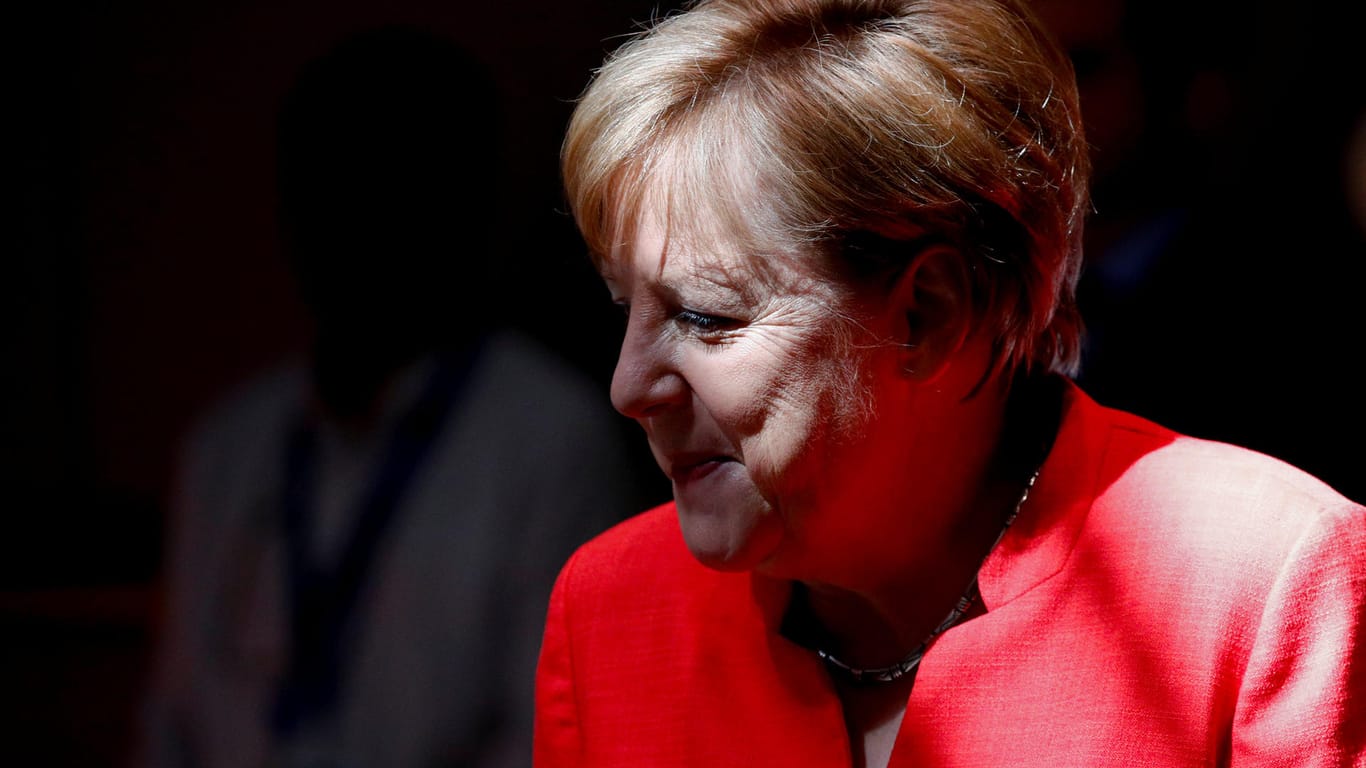 Angela Merkel am zweiten Tag des EU-Gipfels: Sie hat mehr erreicht, als vorher zu erwarten war, analysiert Peter Riesbeck.
