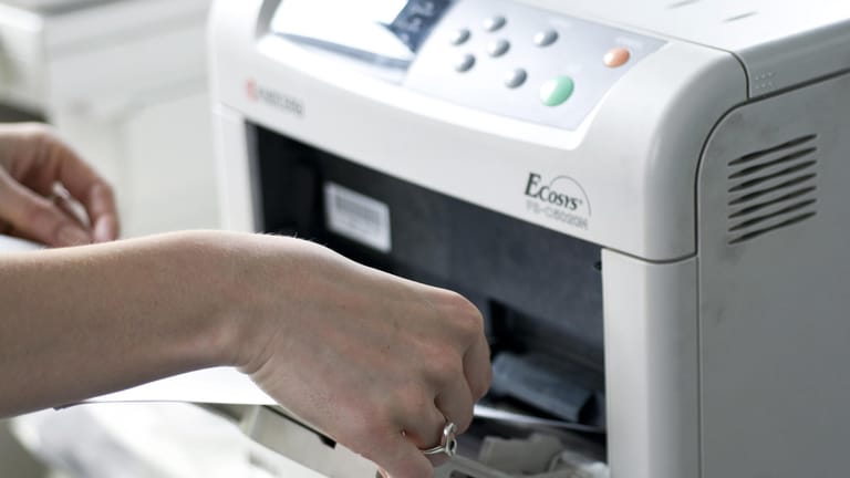 Laserdrucker: Seit 2005 ist bekannt, dass die Maschinen sogenannte Trackingpunkte aufs Papier drucken.