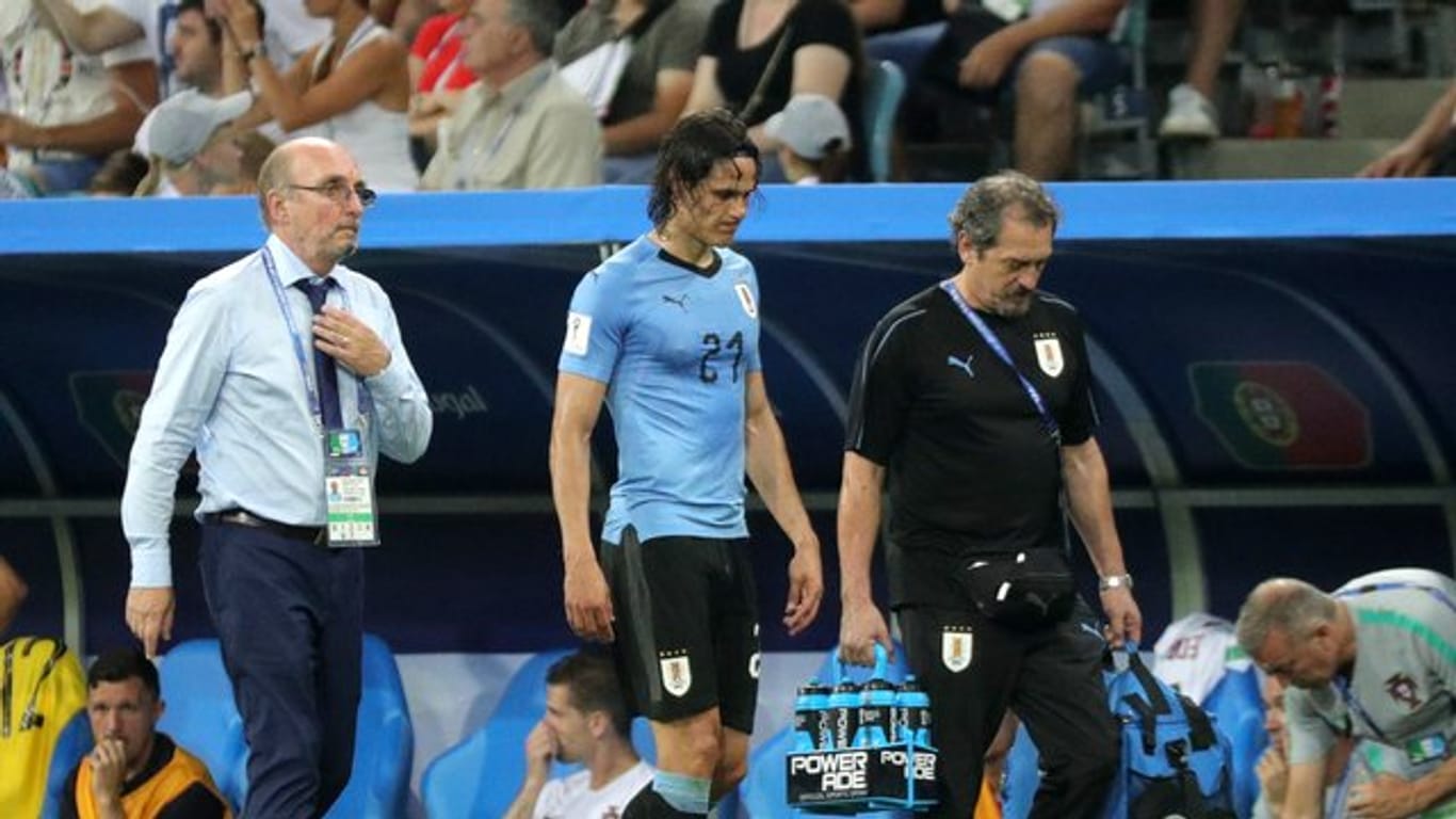 Uruguay bangt um den Viertelfinaleinsatz von Edinson Cavani.