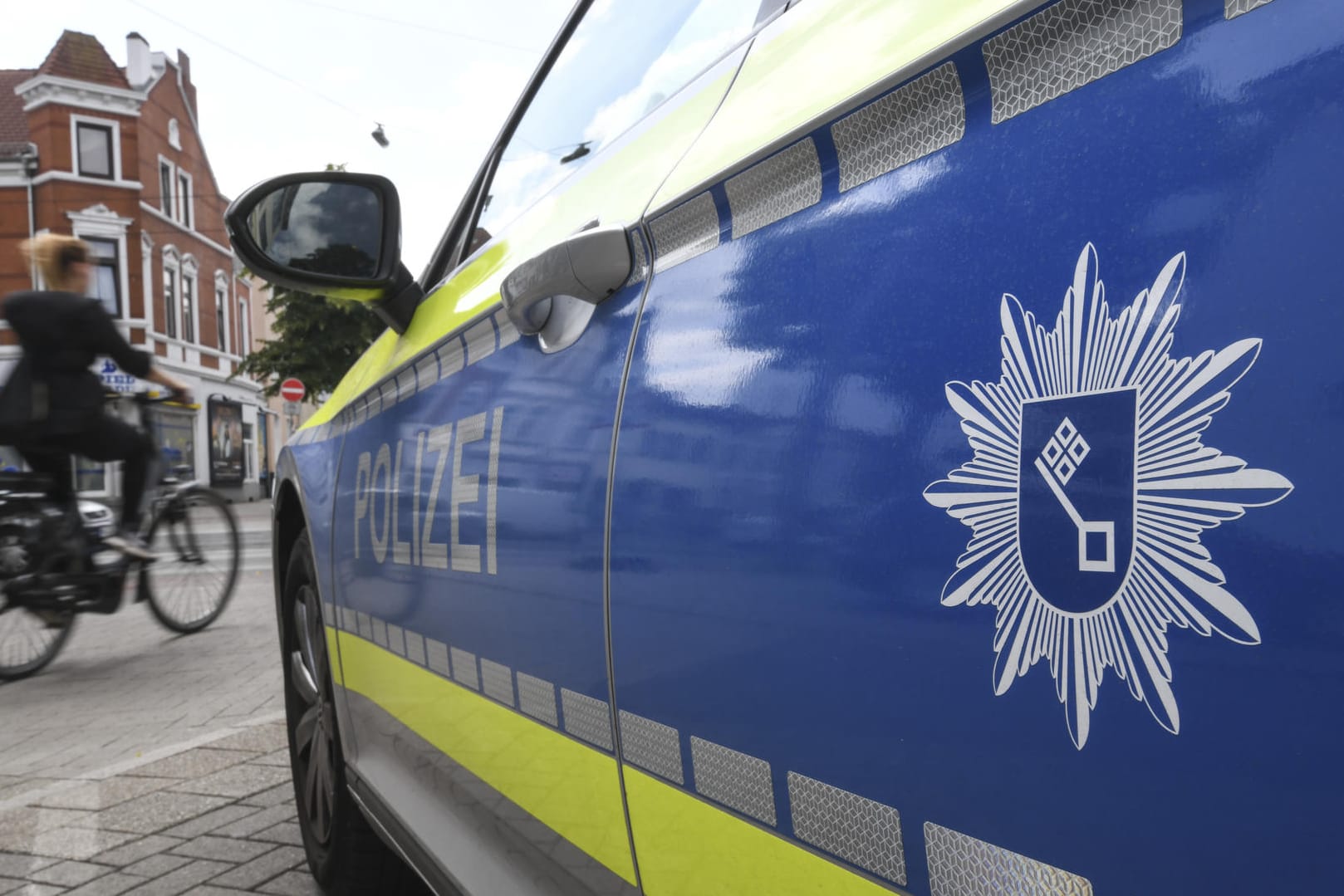 Bremer Polizei: Ermittler suchen nach Tätern, die zwei Jugendliche verletzt haben. (Symbolbild)
