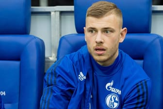Max Meyer: Der Ex-Schalke-Star findet offenbar keinen neuen Arbeitgeber.