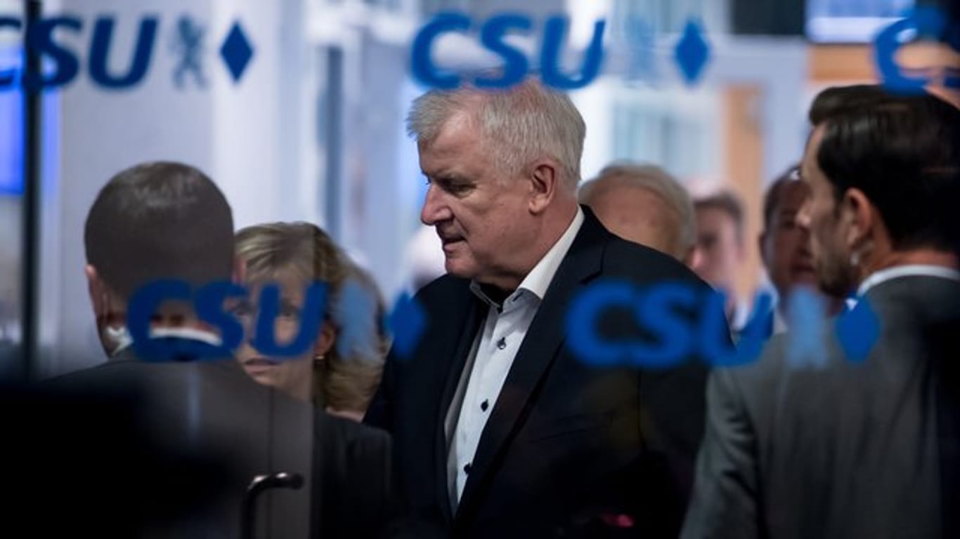 Horst Seehofer, CSU-Parteivorsitzender und Bundesinnenminister, spaltet die Anhänger seiner Partei.