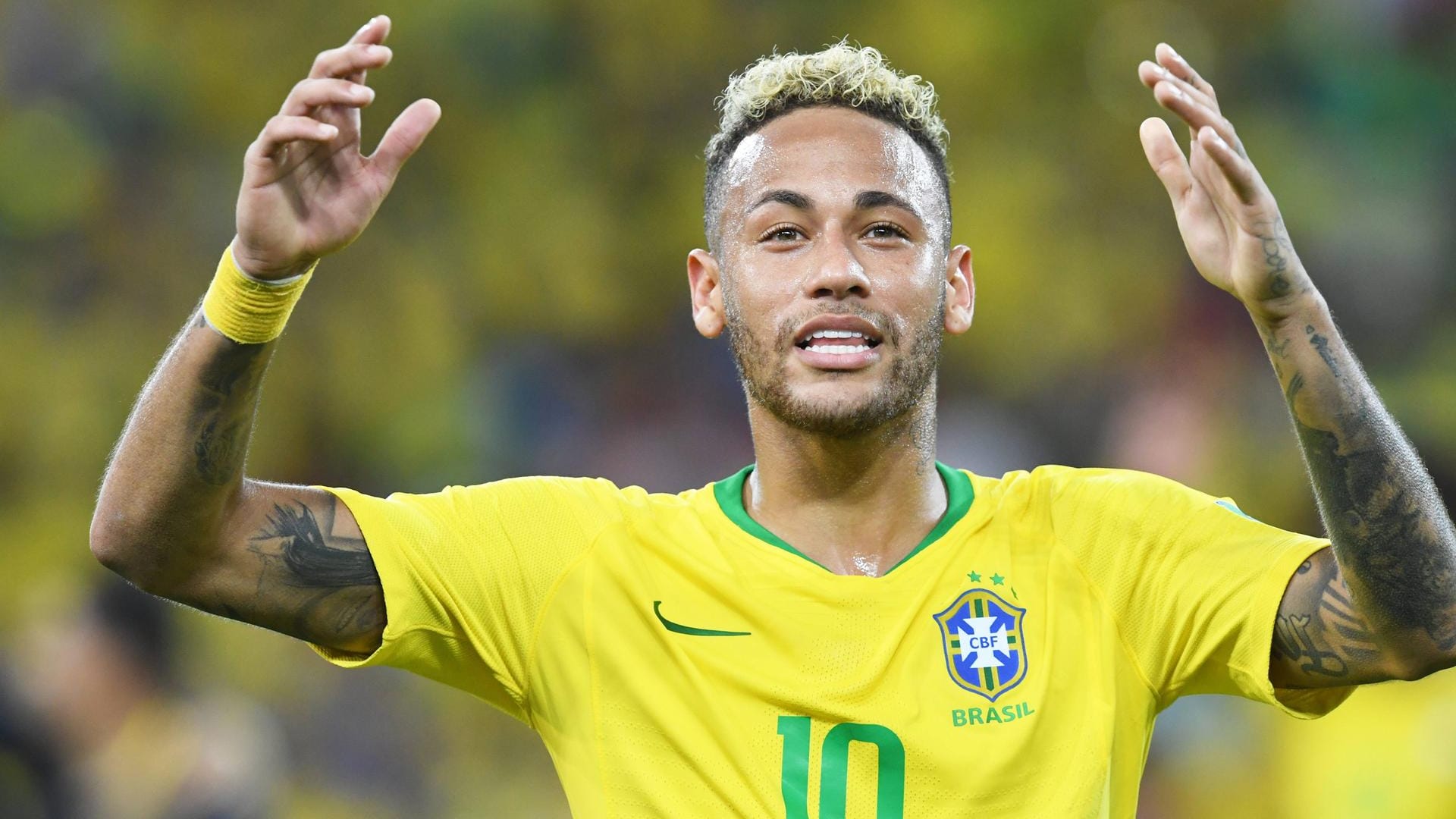 Neymar bei der WM in Russland: Der teuerste Spieler der Welt sorgte mit seiner Theatralik auf dem Feld für negative Schlagzeilen. Neymar bei der WM in Russland: Der teuerste Spieler der Welt sorgte mit seiner Theatralik auf dem Feld für negative Schlagzeilen.
