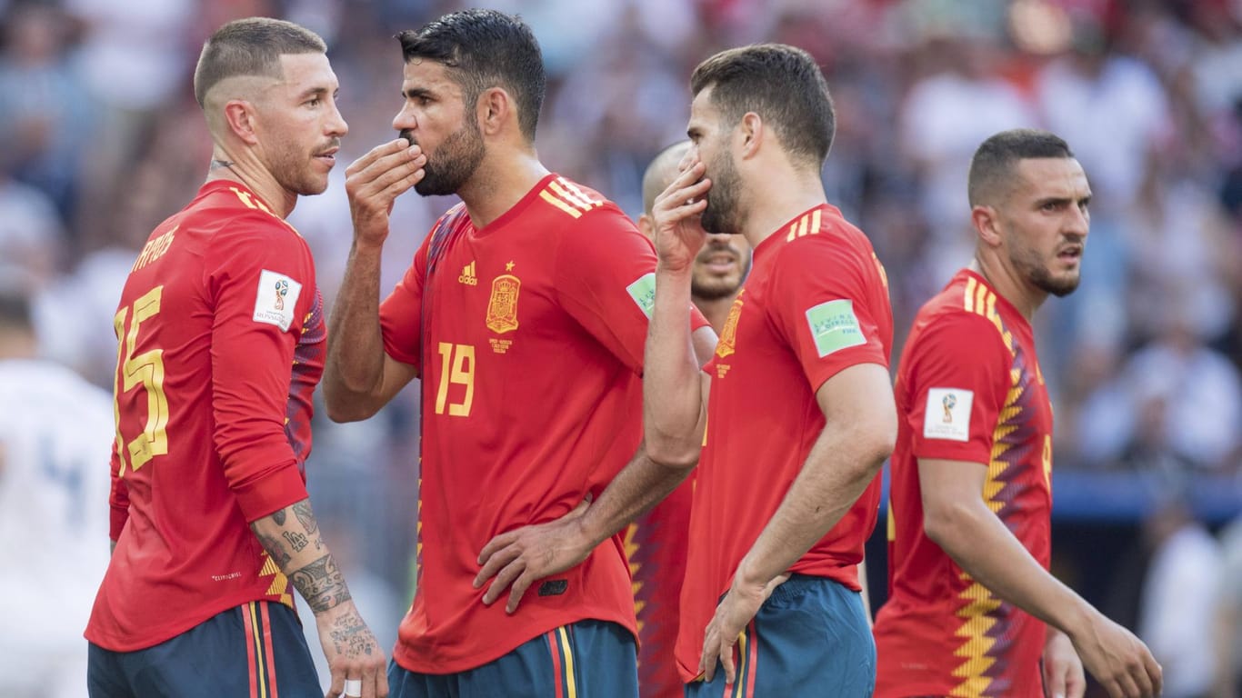 Schockierte Spanier: "La Roja" scheiterte im Achtelfinale beim Elfmeterschießen gegen Gastgeber Russland.