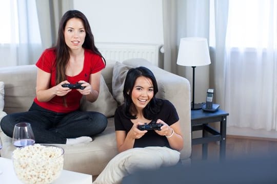 Spielkonsolen lassen sich einfach einrichten und erfordern kein großes Hardwarebasteln.