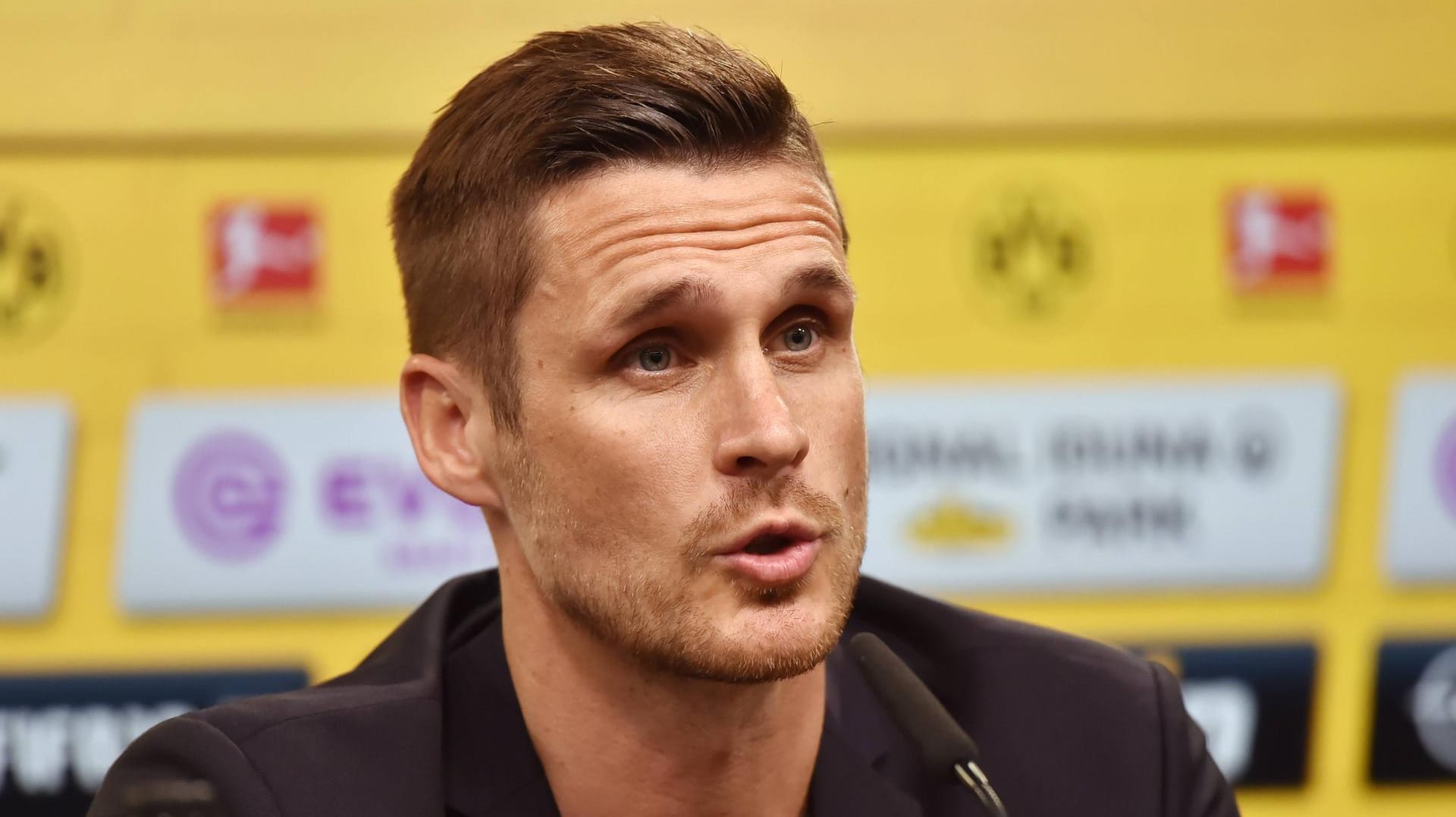 Sebastian Kehl bei seiner Vorstellung als Leiter der Lizenzspielerabteilung: Er hat klare Ansichten darüber, was sich bei Borussia Dortmund ändern muss.