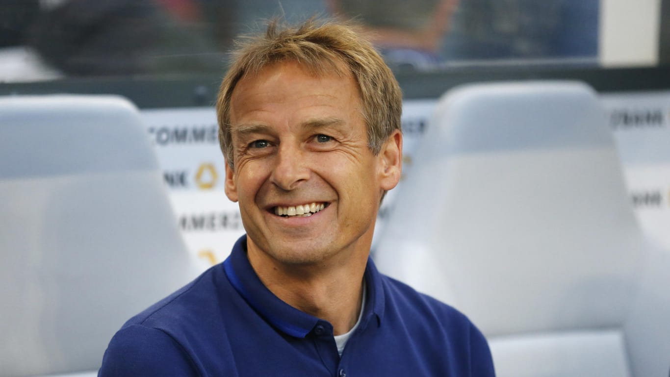 Jürgen Klinsmann 2016 als Nationalcoach der USA: Nun könnte er in Japan einen neuen Job bekommen.