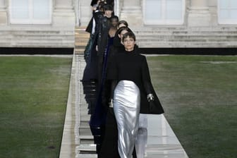 Hauptsache Schwarz: Die Show des Labels Givenchy bei der Pariser Fashion Week.