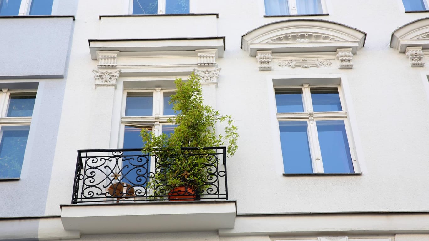 Restaurierte Hausfassade in Berlin-Moabit: Im Problemkiez von einst kostet der Quadratmeter durchschnittlich stolze 4.340 Euro.