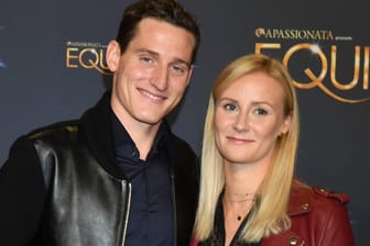 Schwer verliebt und verheiratet: WM-Kicker Sebastian Rudy und seine Ehefrau Elena.