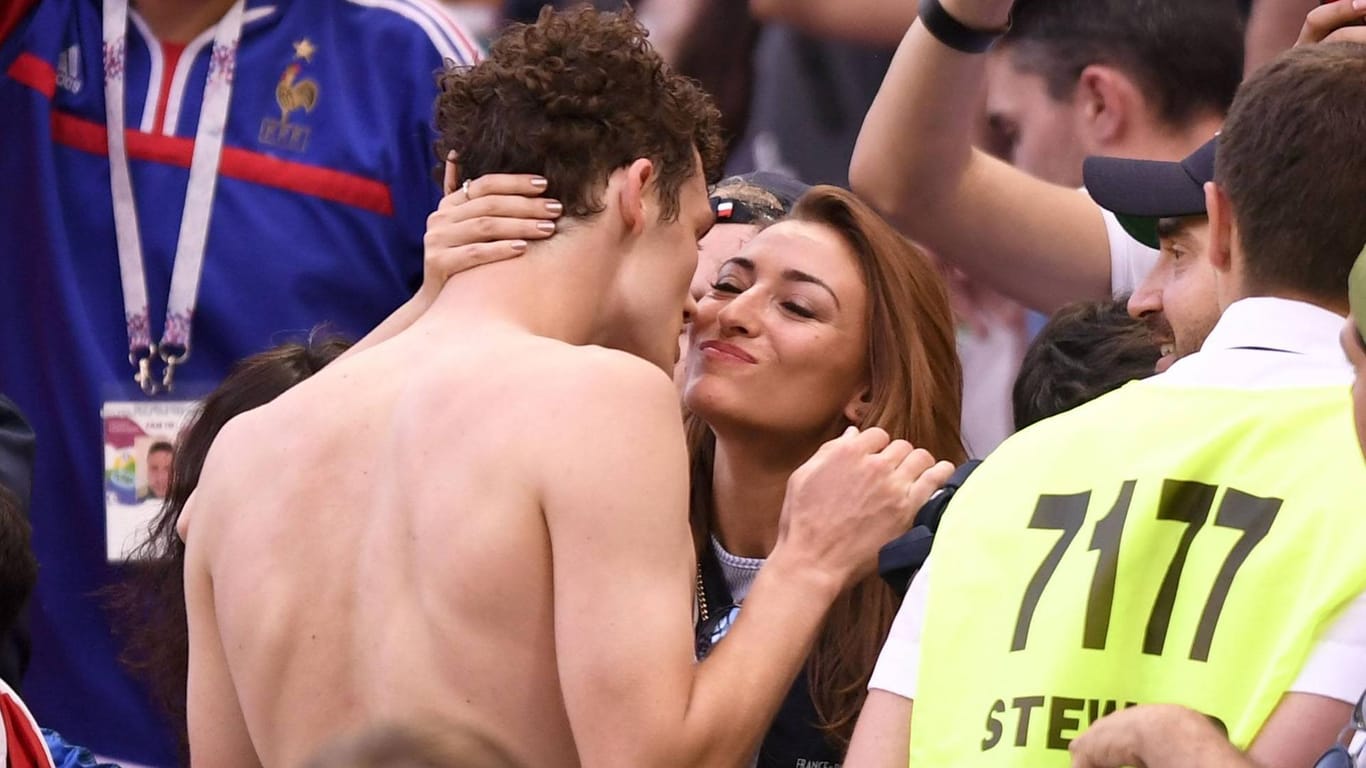 Benjamin Pavard bedankte sich nach dem Argentinien-Spiel bei seiner Freundin für ihre Unterstützung.