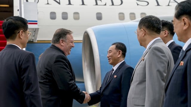 Mike Pompeo (2. Mike Pompeo (2.