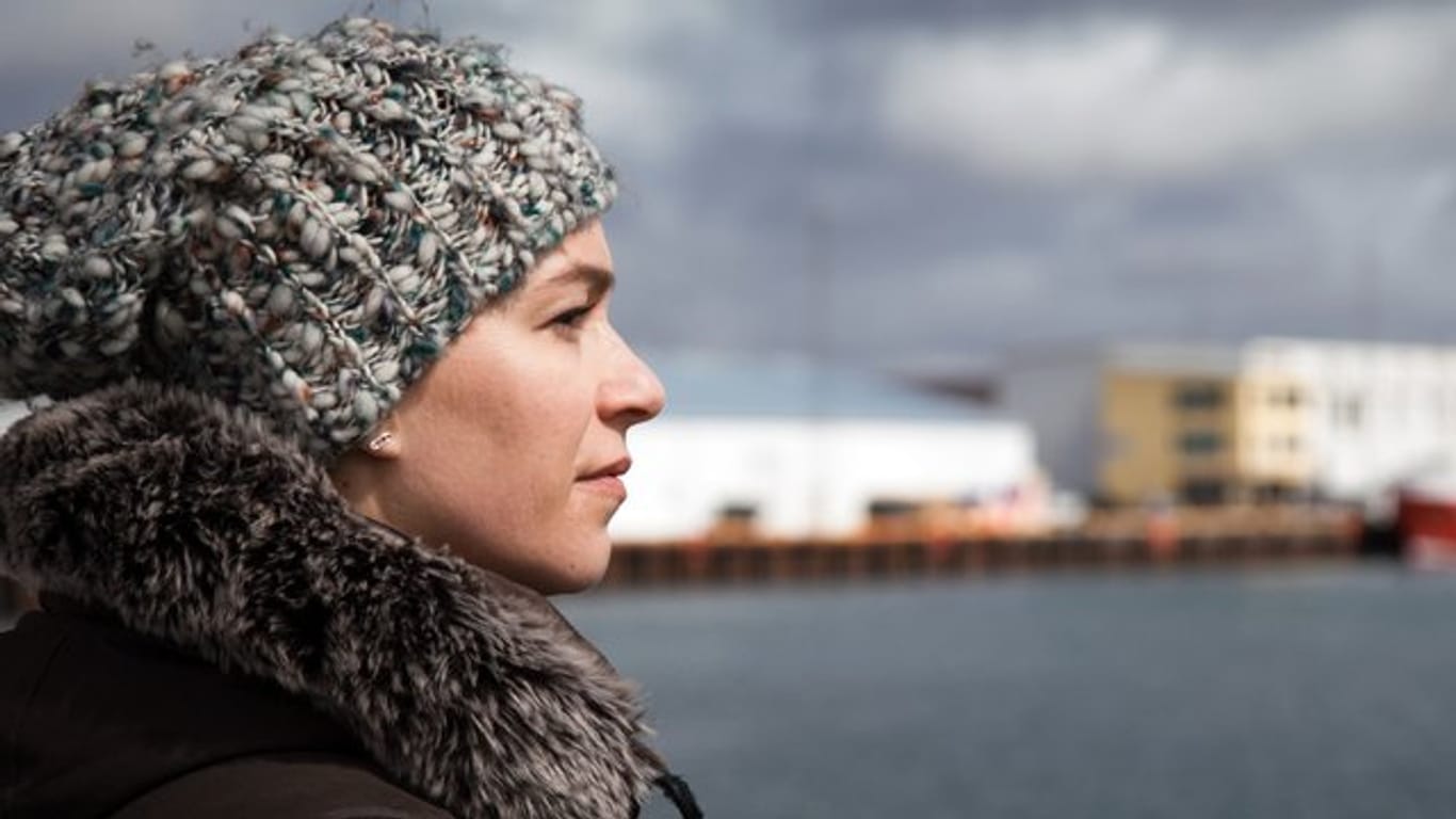 Solveig (Franka Potente) ist Kriminalautorin in Reykjavik.