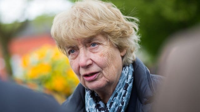 Barbara John, Ombudsfrau der Bundesregierung für die NSU-Opfer, bei der Gedenkfeier zum 10. Barbara John, Ombudsfrau der Bundesregierung für die NSU-Opfer, bei der Gedenkfeier zum 10.