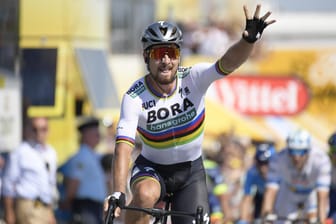 Siegreich: Sagan im Ziel bei der 2. Tour-Etappe.