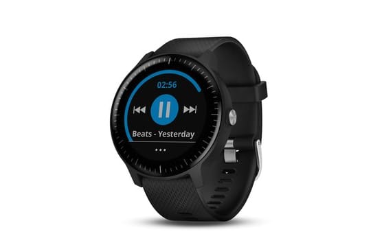 Die vivactive 3 Music von Garmin misst Fitnessdaten am Handgelenk, spielt Musik und kann auch zum kontaktlosen Bezahlen mit Garmin Pay genutzt werden.