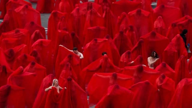 Ein fast mystisches Erlebnis: "Return of the Nude" von Spencer Tunick.