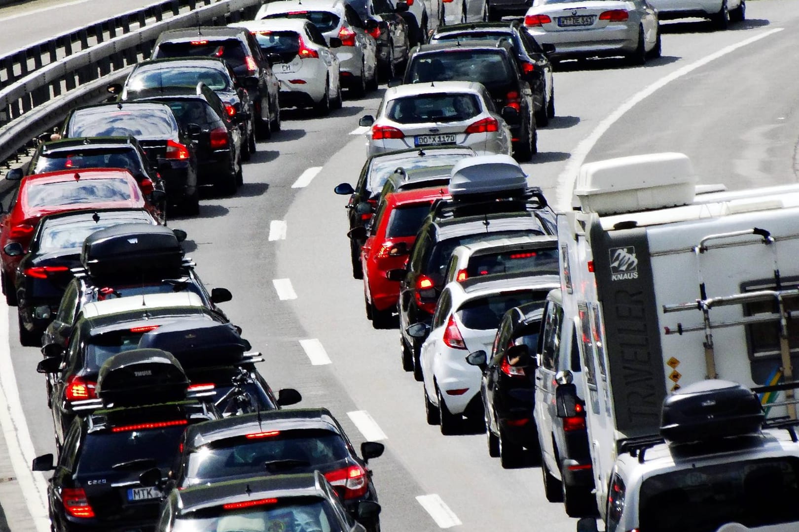 Ferienstau auf der Gotthardautobahn