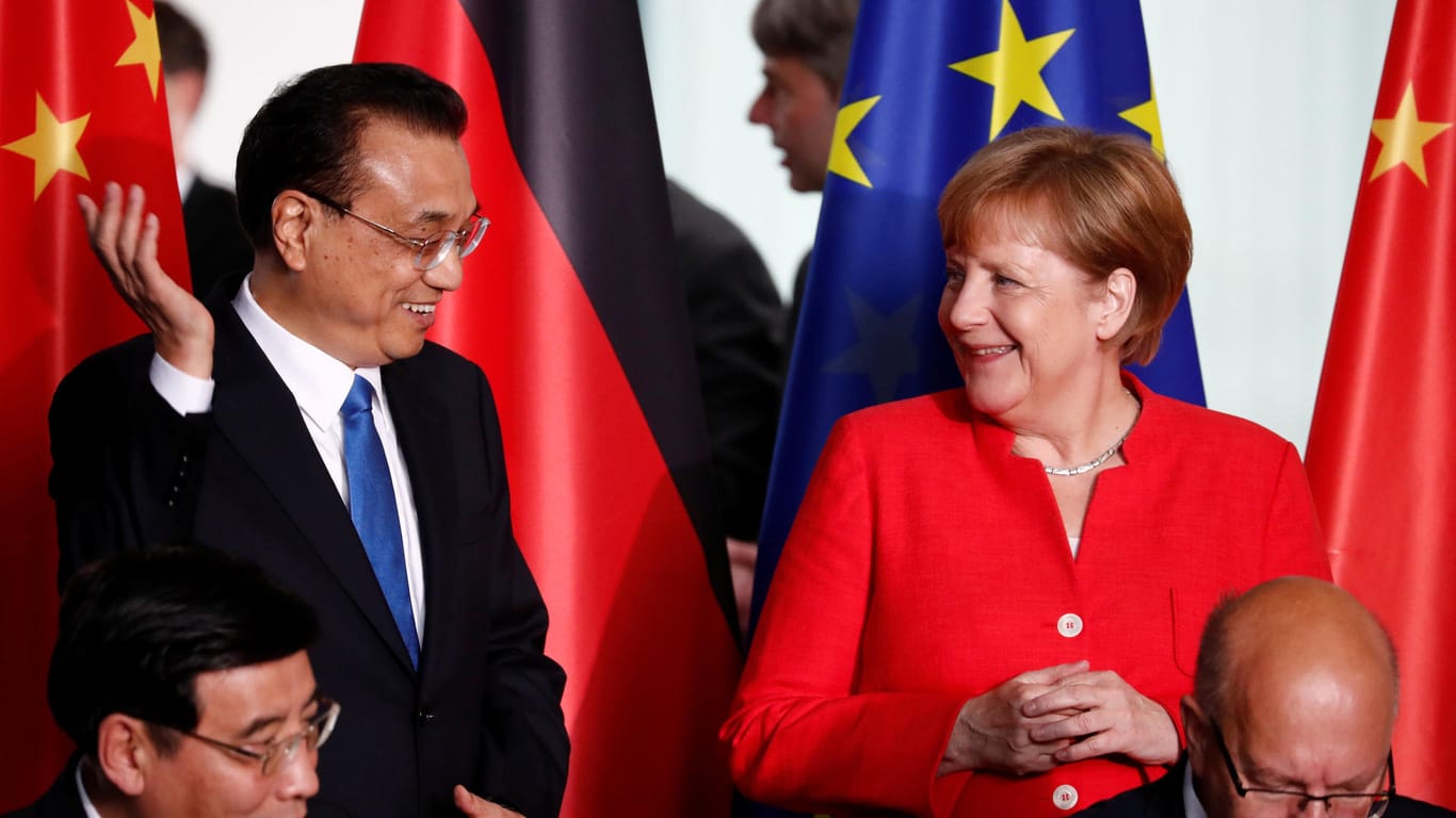 Die Chemie stimmt: Kanzlerin Angela Merkel mit Chinas Premier Li Keqiang in Berlin.