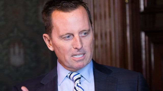 US-Botschafter Richard Grenell hat die Bundesregierung aufgefordert, den vom Iran geplanten Bargeld-Transfer von 300 Millionen Euro zu untersagen. US-Botschafter Richard Grenell hat die Bundesregierung aufgefordert, den vom Iran geplanten Bargeld-Transfer von 300 Millionen Euro zu untersagen.