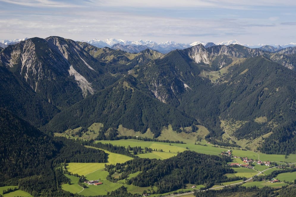 Das Karwendelgebirge in Oberbayern: Warum der 83-Jährige hier stürzte, konnte bisher nicht geklärt werden. (Archivbild)
