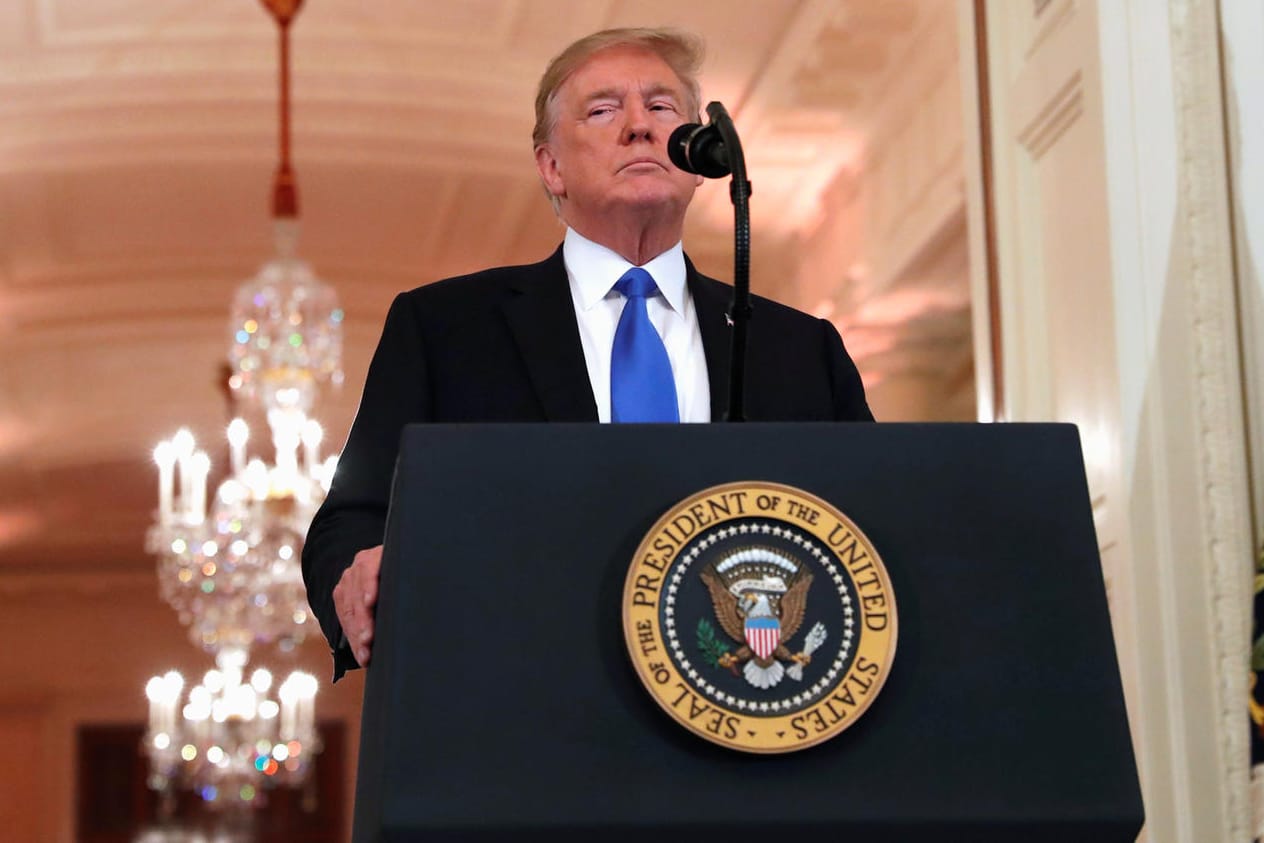 Donald Trump spricht im Weißen Haus: Der US-Präsident hatte im Mai angekündigt, einige Pharmaunternehmen würden schon bald "freiwillige, massive" Preissenkungen bekanntgeben.