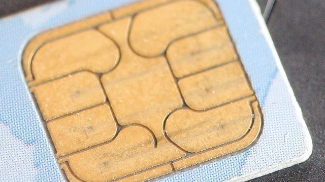 Die jährlichen Mobilfunkkosten für eine Prepaid-Karte sind mittlerweile häufig so zu berechnen: Alle für 28 Tage angegebenen Preise mit 13 multiplizieren. Die jährlichen Mobilfunkkosten für eine Prepaid-Karte sind mittlerweile häufig so zu berechnen: Alle für 28 Tage angegebenen Preise mit 13 multiplizieren.