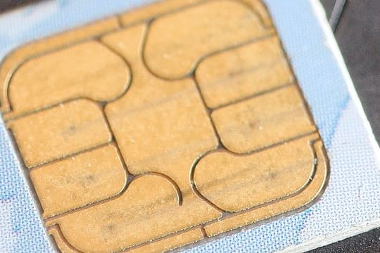 Die jährlichen Mobilfunkkosten für eine Prepaid-Karte sind mittlerweile häufig so zu berechnen: Alle für 28 Tage angegebenen Preise mit 13 multiplizieren.