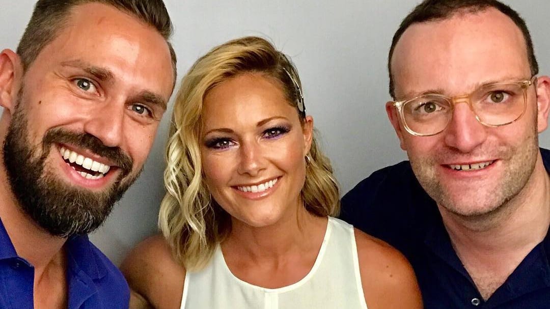 Ein ganz besonderes Trio: Daniel Funke, Helene Fischer und Jens Spahn.