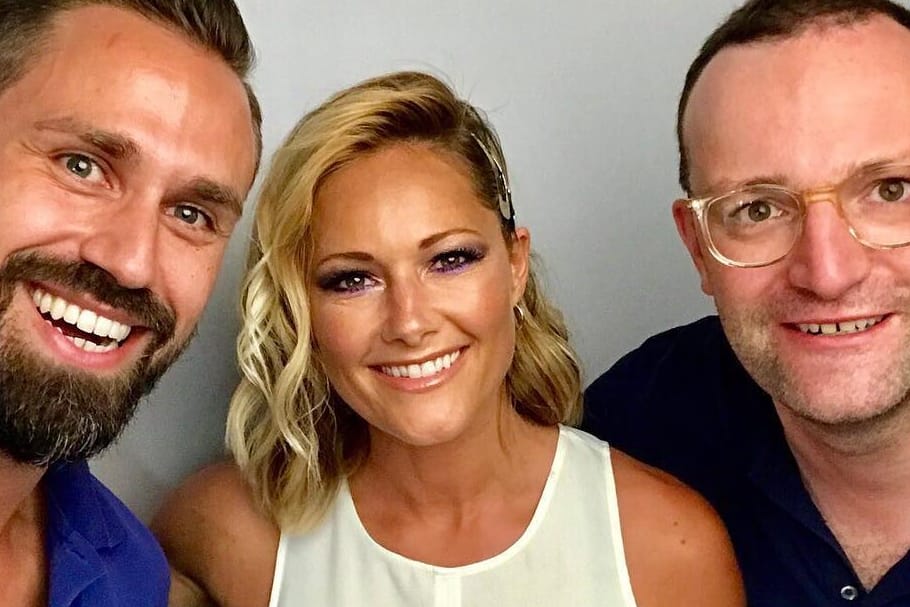 Ein ganz besonderes Trio: Daniel Funke, Helene Fischer und Jens Spahn.