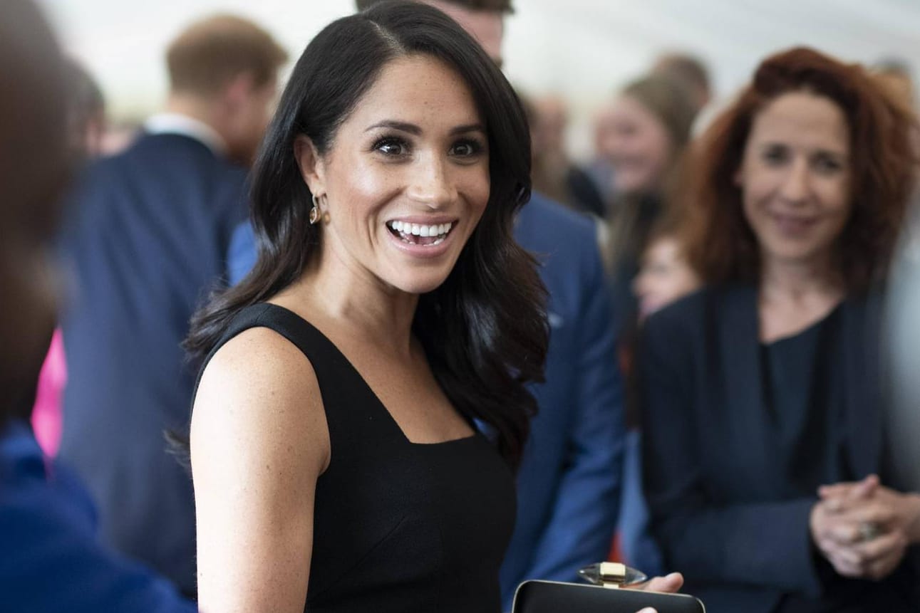 Die einen vergöttern sie, die anderen kritisieren nur: Herzogin Meghan muss seit der Hochzeit mit Prinz Harry immer wieder Häme einstecken.