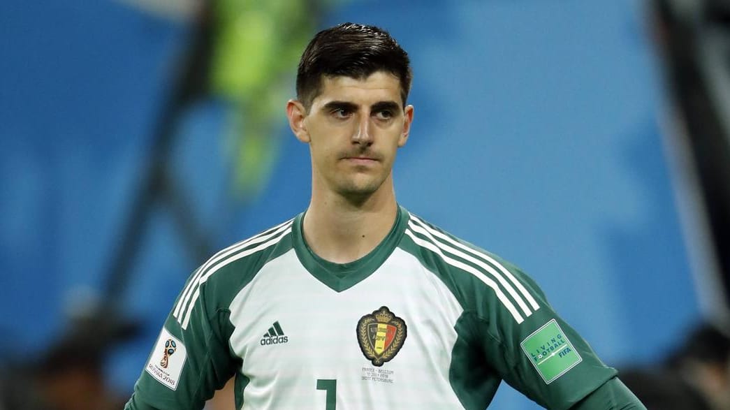 Enttäuscht nach der Niederlage und sauer auf Gegner Frankreich: Belgiens Keeper Thibaut Courtois.