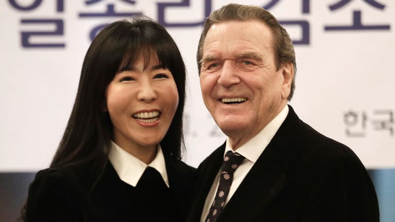 Verheiratet: Soyeon Kim bestätigt die Eheschließung mit Gerhard Schröders.