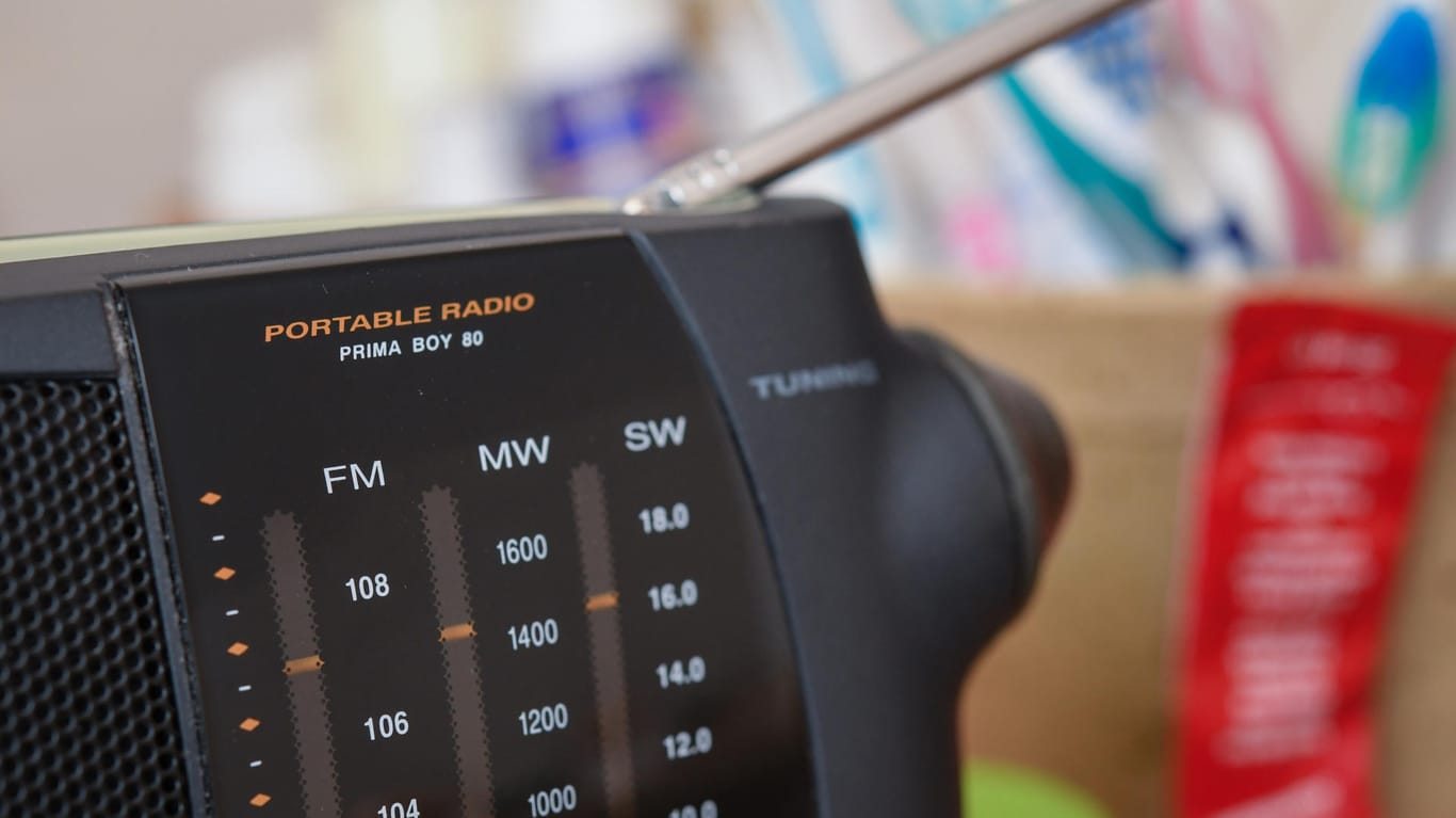 Radio: Sowohl die ARD-Wellen als auch die privaten Sender konnten Hörer hinzugewinnen.
