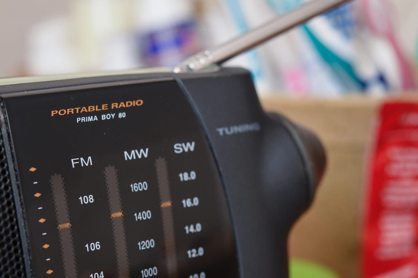 Radio: Sowohl die ARD-Wellen als auch die privaten Sender konnten Hörer hinzugewinnen.