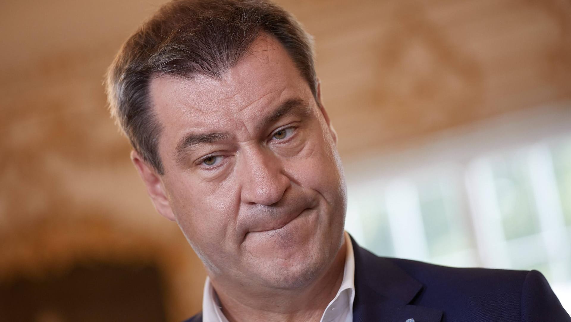 Bayerns Ministerpräsident Markus Söder (CSU): Die SPD im bayerischen Landtag hatte wegen "Asyltourismus" mit einer Verfassungsklage gedroht.