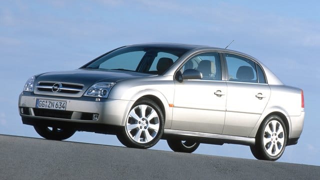 Zwischen Gebrauchtauto und Youngtimer: Der Opel Vectra C schneidet bei der HU unter dem Strich nicht schlechter ab als die ersten Exemplare seines Nachfolgers Insignia.