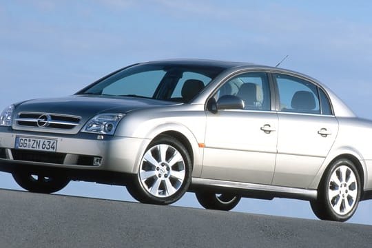 Zwischen Gebrauchtauto und Youngtimer: Der Opel Vectra C schneidet bei der HU unter dem Strich nicht schlechter ab als die ersten Exemplare seines Nachfolgers Insignia.