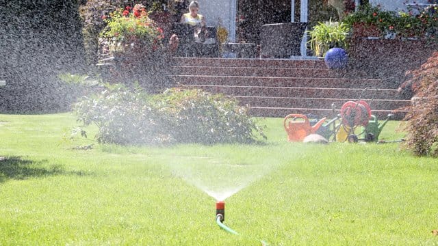 Sogar die Gartenbewässerung ist heute vollautomatisch möglich.