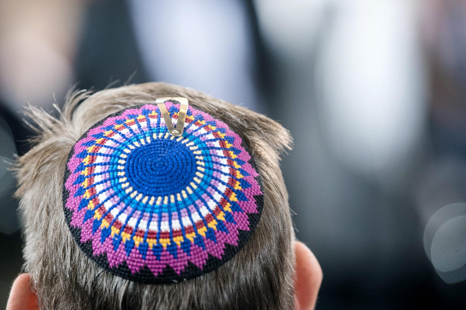 Mann mit Kippa: Erneut hat es einen antisemitischen Angriff auf einen Kippaträger gegeben, diesmal in Bonn (Symbolfoto).