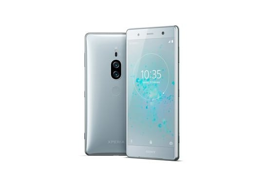 Das Xperia XZ2 Premium mit Glas-Gehäuse und Aluminium-Rahmen kommt Ende August für 900 Euro - in Silber oder Schwarz.
