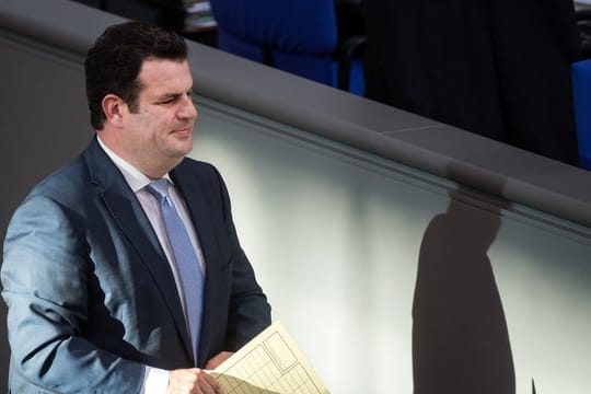 Bundesarbeitsminister Hubertus Heil präsentiert erste Pläne für eine Rentenreform.