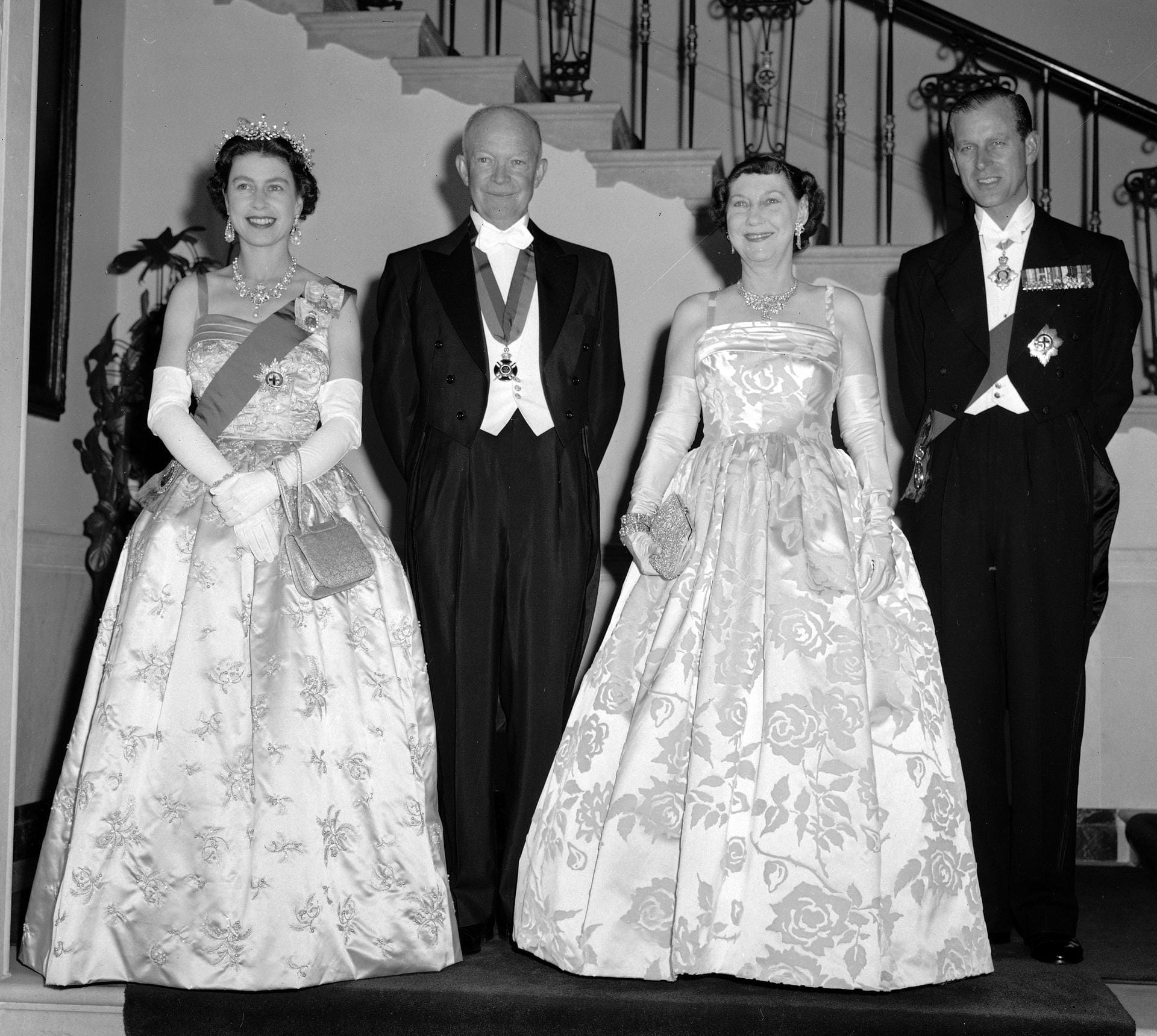 Eine besondere Freundschaft: US-Präsident Dwight Eisenhower (2. v. l.) und die Queen (l.) im Jahr 1957.