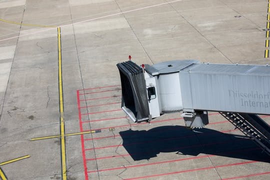 Vom Flughafen Düsseldorf ist der ehemalige Bin-Laden-Leibwächter nach Tunesien geflogen worden.