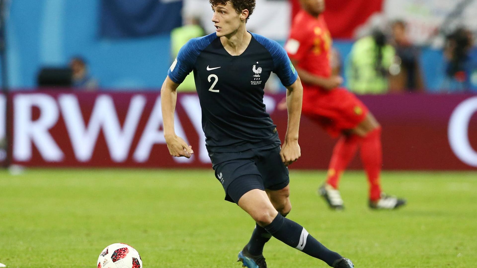 Hat das Ziel fest im Blick: Benjamin Pavard.