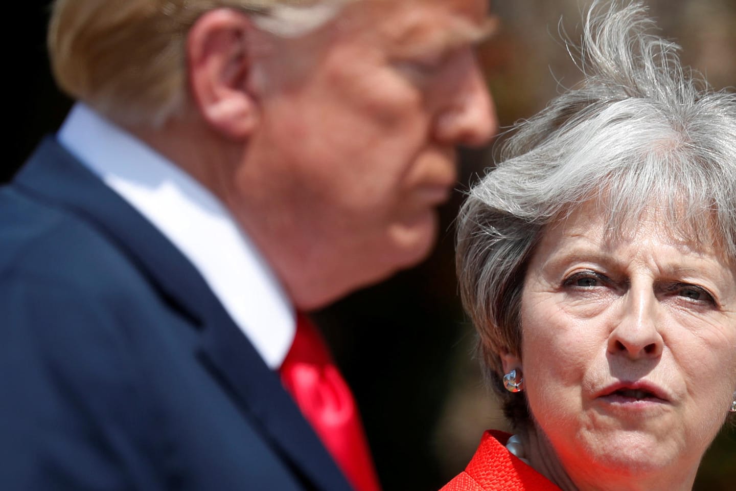 Trump und May bei der gemeinsamen Pressekonferenz: Erst kritisiert er May, dann will er sie nicht kritisiert haben.