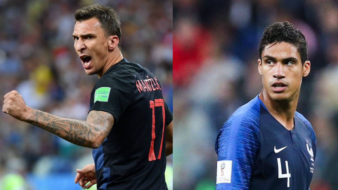 Mario Mandzukic (l.) ist als Flankenabnehmer immens wichtig. Raphael Varane (r.) will das unterbinden.