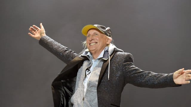 Der Komiker Otto Waalkes unterscheidet sich als Privatmensch kaum von seiner Bühnenfigur.