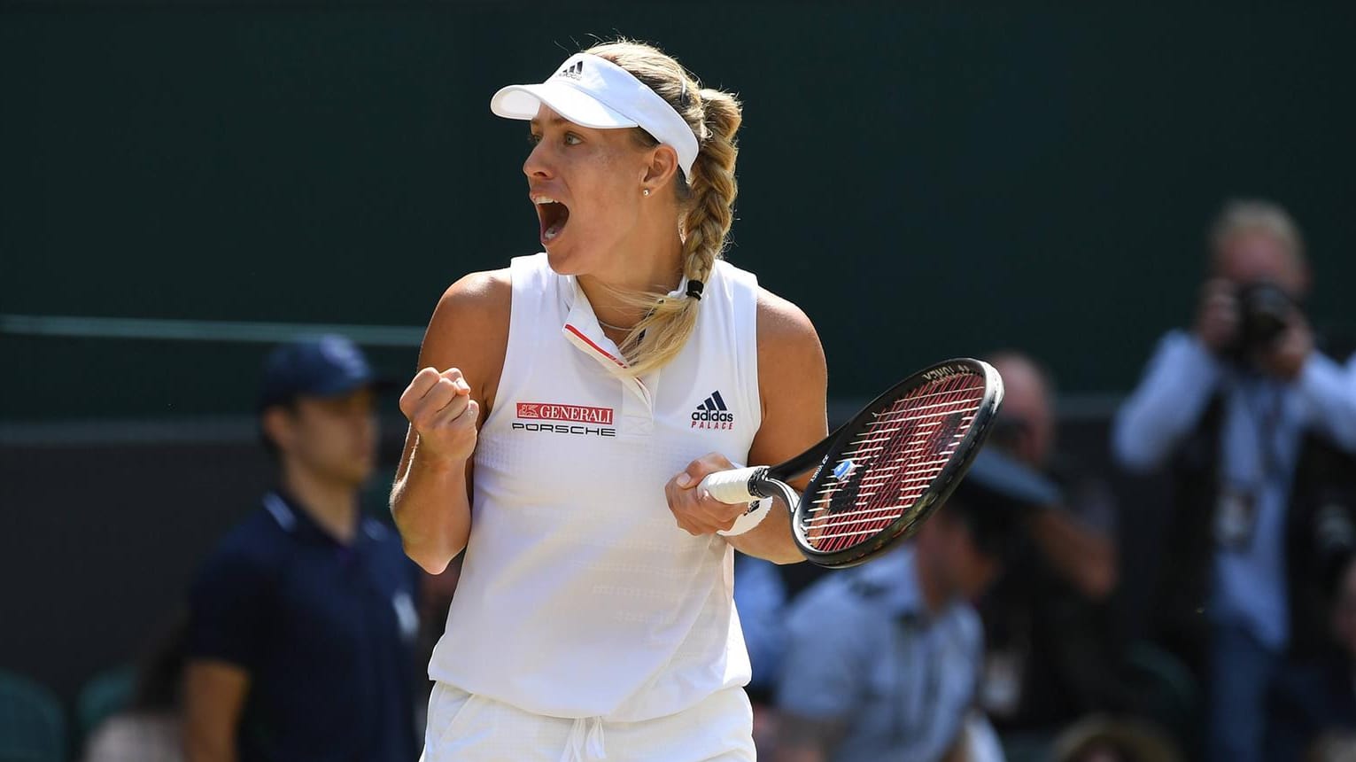 Angelique Kerber: Stars aus vielen verschiedenen Sportarten würdigten die starke Leistung der deutschen Tennisspielerin.